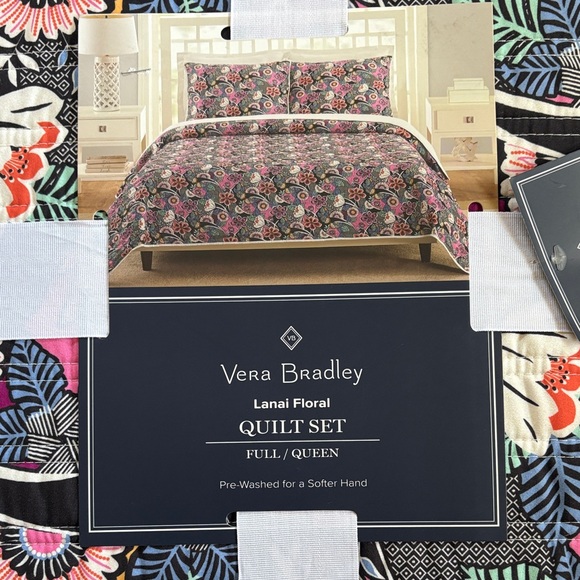 Vera Bradley Luna Floral Quilt Set - Pink and Black - Picture 2 of 4